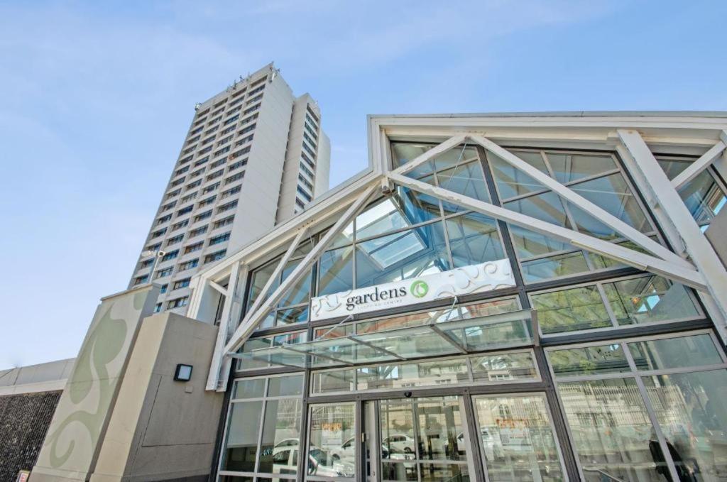 Apartamento U Private In Gardens Centre